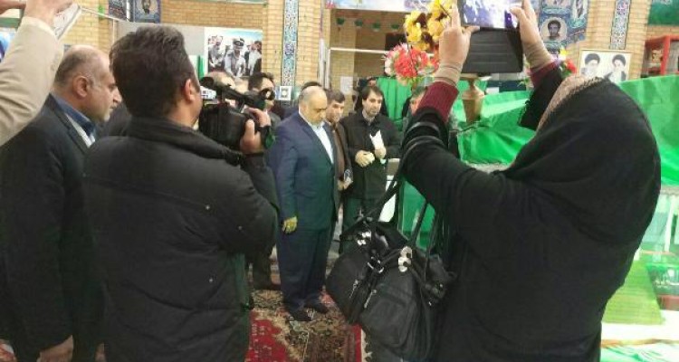  برای انتقال آموزه های دفاع مقدس به نسل‌های فعلی و آینده به این یادمانها نیاز داریم