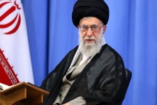 متن کامل پیام رهبر انقلاب به مستندسازان/سرافراشته نشان دهید که مومن و انقلابی هستید