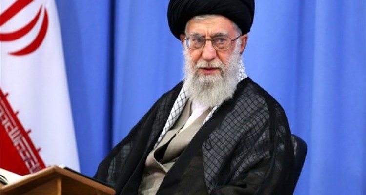 متن کامل پیام رهبر انقلاب به مستندسازان/سرافراشته نشان دهید که مومن و انقلابی هستید