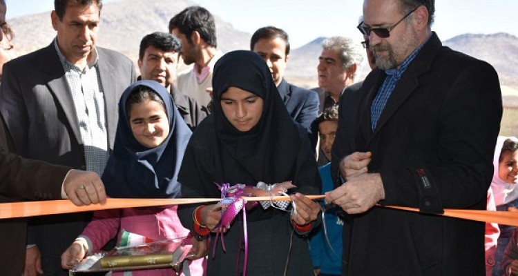 كلنگ زني و افتتاح چندين پروژه بخش مركزي در اسلام آبادغرب+تصاویر