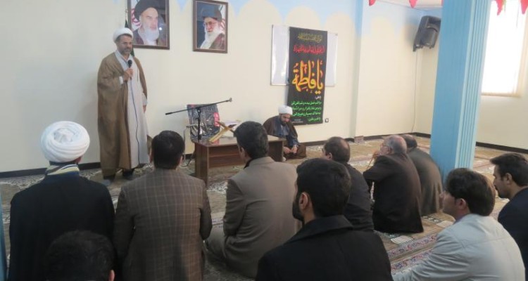 دیدار فعالان قرآنی شهرستان اسلام آبادغرب با امام جمعه اسلام آبادغرب