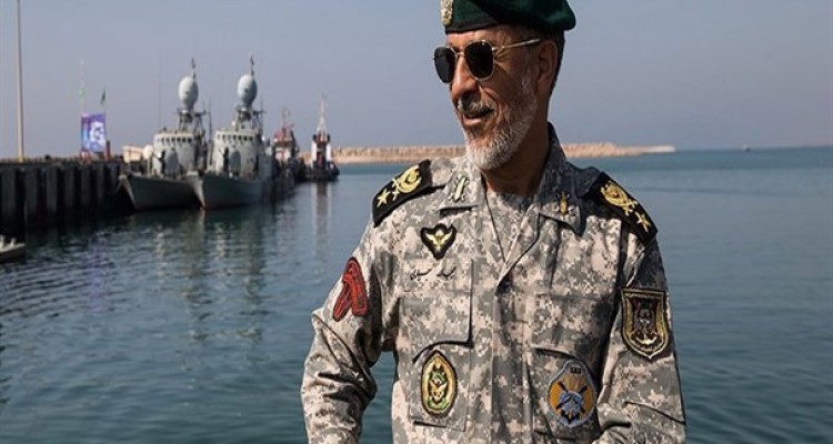 رونمایی از زیردریایی و ناوهای موشک انداز جدید ارتش در سال آینده/ مسئولین برای حل مشکلات معیشتی باید همت خود را افزایش دهند