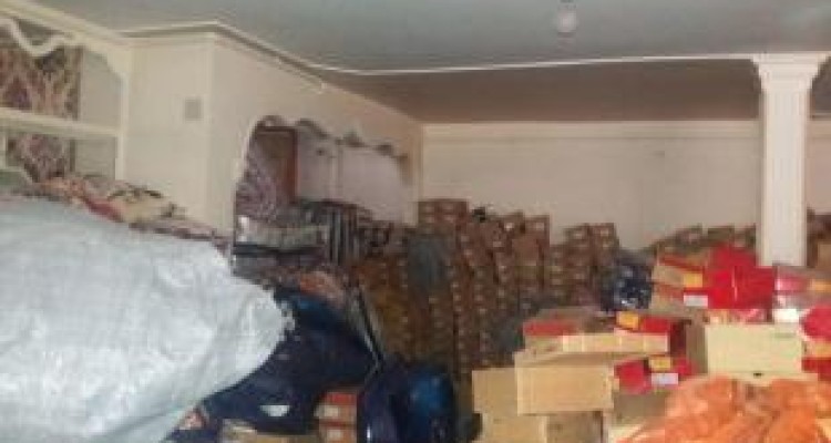 کشف ۲ انبار بزرگ‌پوشاک قاچاق در استان کرمانشاه