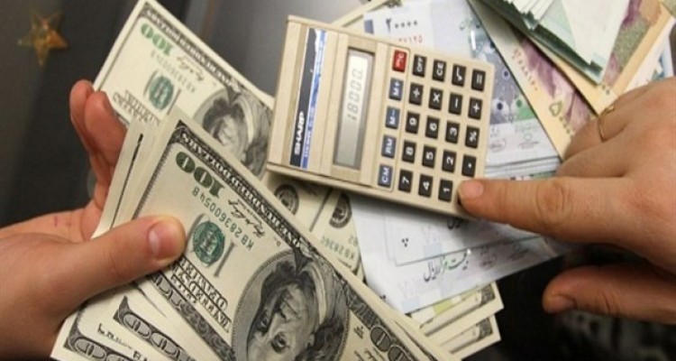 آغاز کنترل نامحسوس بانکها و صرافی‌ها/ دلارهای ۴۲۰۰ تومانی در واردات و صادرات