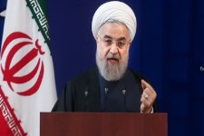 روحانی سال 94: تحریم ها برود مشکل آب خوردن مردم حل می شود/ روحانی سال 97: تحریم‌ها بازگردد تغییری در زندگی مردم ایجاد نمی‌شود