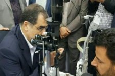 بازدید وزیر بهداشت از مراکز درمانی غیر دولتی در مناطق زلزله زده