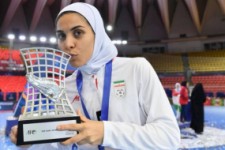 مسئولان اسلام آبادغرب و کرمانشاه هیچ نقشی در موفقیت من نداشتند /لژیونر شدن بدون حجاب؛ هرگز! 