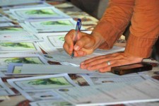 ۳۱۵ یتیم و فرزند محسنین اسلام آبادی چشم انتظار کمک حامیان هستند/ماه مبارک رمضان بهترین فرصت برای دستگیری از ایتام و نیازمندان