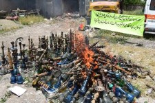 معدوم سازی 650 عدد قلیان در اسلام آبادغرب/ پلمب ۱۰ قلیان سرا در شهرستان