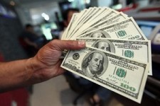 مراقب باشید؛ دلار تقلبی وارد بازار شد! 