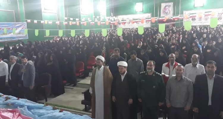 برگزاری همایش حجاب و عفاف در اسلام آباد غرب +تصاویر