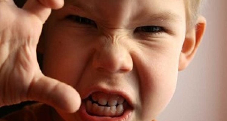 چرا کودکمان افسرده می‌شود؟ 