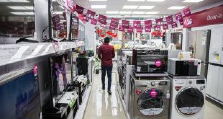 تغییر ساعتی قیمت اجناس در گران‌ترین استان کشور /پاس‌کاری نظارت‌ بین نهادهای متولی