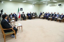 چرا رهبر انقلاب از مواضع اخیر رئیس‌جمهور صریحاً حمایت کردند؟ 