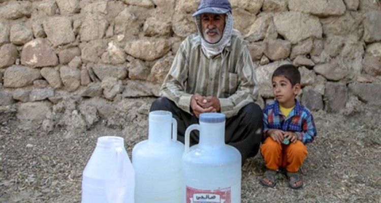 آبرسانی سیار به روستاهای دهگلان/ تصاویر