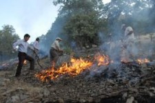 غوغای «آتش» در قلب زاگرس / دریغ از یک «بالگرد» اطفای حریق 