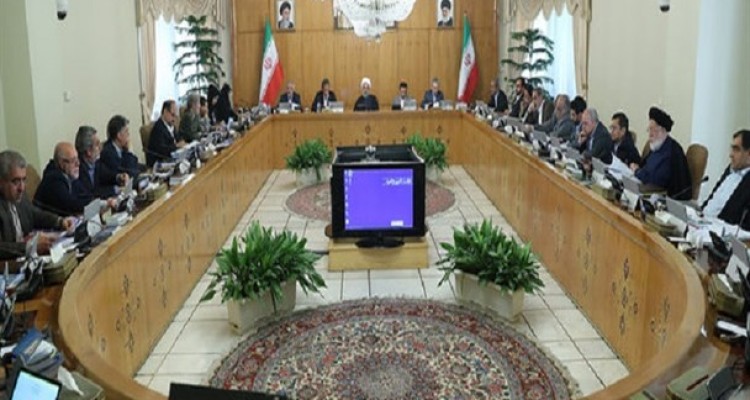 ضرب الاجل برای خداحافظی با مدیران بازنشسته /چه تعداد مدیر دولتی با قانون منع به کارگیری بازنشستگان برکنار می شود؟