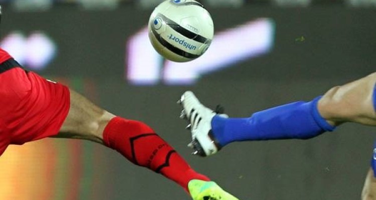 آبی پوشان در صدد فرار از بحران، پرسپولیسی‌ها به دنبال صدرنشینی/ زنبور‌ها صدر را از پدیده می‌گیرند؟ 