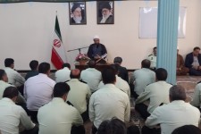 دیدار فرماندهی و پرسنل نیرو انتظامی اسلام آبادغرب با امام جمعه شهرستان+تصاویر