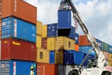 رشد ۱۳.۴ درصدی صادرات و کاهش ۱۱.۷ درصدی واردات در هفت ماه اخیر