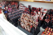 کشف ۳۹ هزار قلم لوازم آرایشی احتکار شده در کرمانشاه