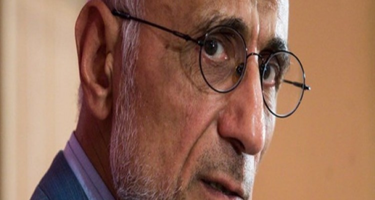 هیچ سیاستمدار با وجدانی پیگیری برجام را به قیمت ذلیل شدن ایران برنمی‌تابد