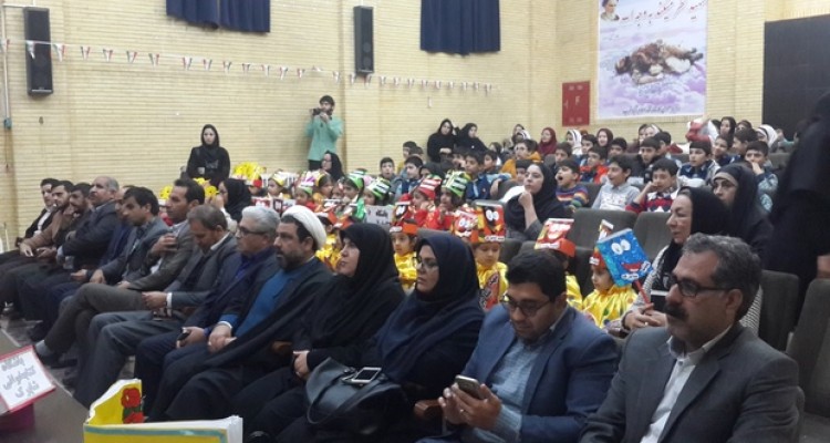 همایش « چهل جشن کتاب ، چهل شهر،چهل نویسنده» در اسلام آبادغرب/ افتتاحیه جام باشگاه های کتابخوانی کودک ونوجوان این شهرستان 