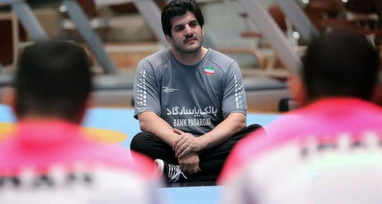 احتمال بازگشت رسول خادم به ریاست فدراسیون کشتی/هنوز با استعفای رئیس موافقت نشده است! 