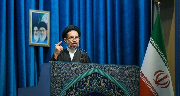 بسیج مردمی در ایران، عراق، سوریه، یمن، فلسطین، لبنان و سراسر عالم اسلام تحت فرماندهی رهبر انقلاب در برابر استکبار ایستاده است/ امروز نیروهای مسلح جمهوری اسلامی، نیروهای مقتدر، بازدارنده و امنیت‌آفرین هستند 