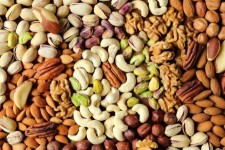 گرانى كاذب به شب يلدا هم رسيد! + جزييات قيمت آجيل و خشكبار 