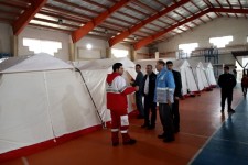 بازدید فرماندار اسلام آباد غرب از اماکن اسکان اضطراری شهرستان