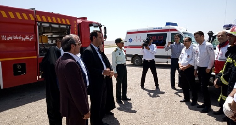 برگزاری مانور سنجش آمادگی نیرو‌های امدادی در اسلام آبادغرب/آتش نشانی نخستین امدادرسان حادثه فرضی +تصاویر