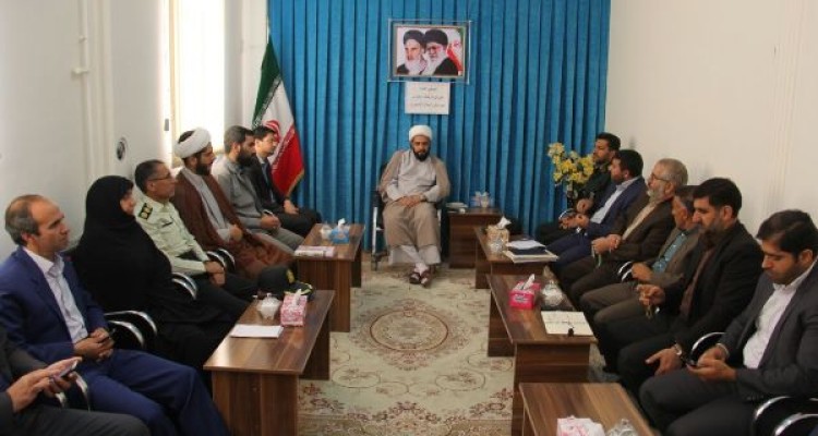 آموزش عمومی در پیشگیری از آسیب های اجتماعی موثر است/دستگاه های فرهنگی از موازی کاری پرهیز نمایند