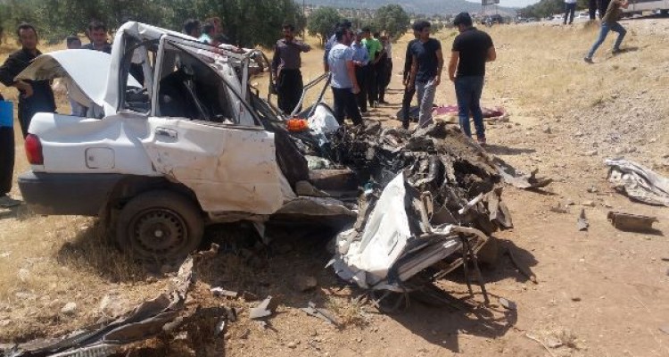 سه کشته در تصادف محور اسلام آباد به گیلانغرب+عکس