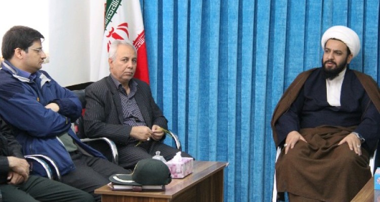 در جنگ اقتصادی توان غلبه بر دشمن وجود دارد/ اعتراض حق مردم است اما تخریب کار اشرار است