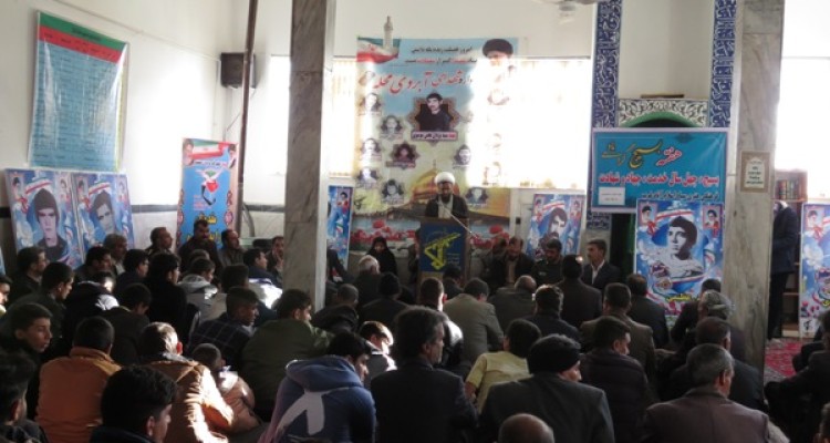 برگزاری یادواره شهدای آبروی محله دهستان شیان اسلام آبادغرب+تصاویر