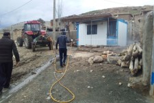 ضدعفونی بیش از ۹۳ روستای شهرستان اسلام آبادغرب علیه ویروس کرونا+تصاویر
