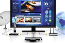 آذری جهرمی با فضاسازی برای طرح «تلویزیون اینترنتی» به دنبال چیست؟