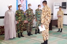 تقدیراز کارکنان نمونه تیپ ۱۸۱ زرهی اسلام آبادغرب+عکس