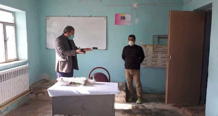 نحوه آموزش دانش آموزان روستایی در ایام قرنطینه و تعطیلی مدارس اسلام آبادغرب