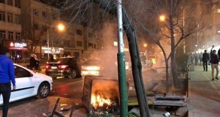 تجربه شکست خورده ایجاد اغتشاش در ایران/ چرا دشمنان درس نمی گیرند؟