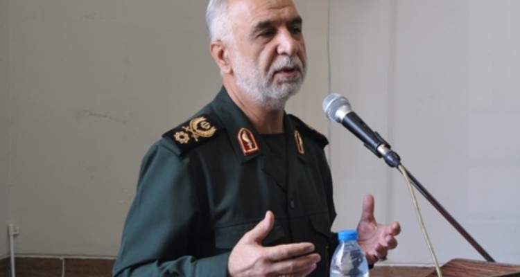 رمز عبور از فتنه ها گوش به فرمانی ولایت و انجام جهاد تبیین است/دشمنان پول های زیادی خرج می کنند تا در فضای مجازی بر ذهن و روان مردم تأثیر بگذارند