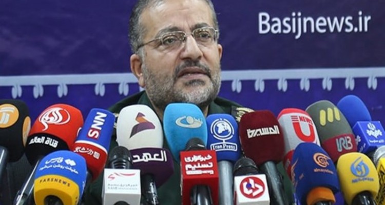 شعار هفته بسیج امسال «بسیج خدمتگزار ملت ایران» است/ ۹۰۰ هزار نفر در قالب ۴۲ هزار گروه جهادی در رزمایش جهادگران هفته بسیج