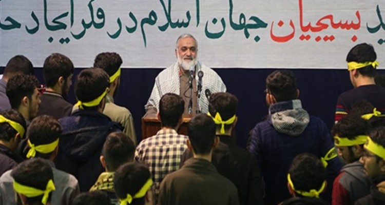 حسینیه جماران، میزبان "پیش‌گامان رهایی"/ اغتشاشات چهره واقعی پشت نقاب عده‌ای را نشان داد