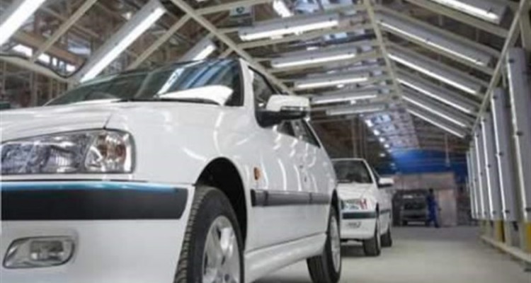 حذف قیمت‌گذاری دستوری از محصولات ایران خودرو و سایپا تا پایان سال