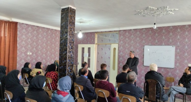 آغاز کلاس های نوازندگی ساز ایرانی در اسلام آبادغرب