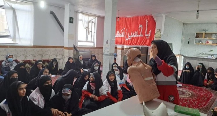 برگزاری دوره آموزشی امداد و کمک های اولیه در اسلام آبادغرب