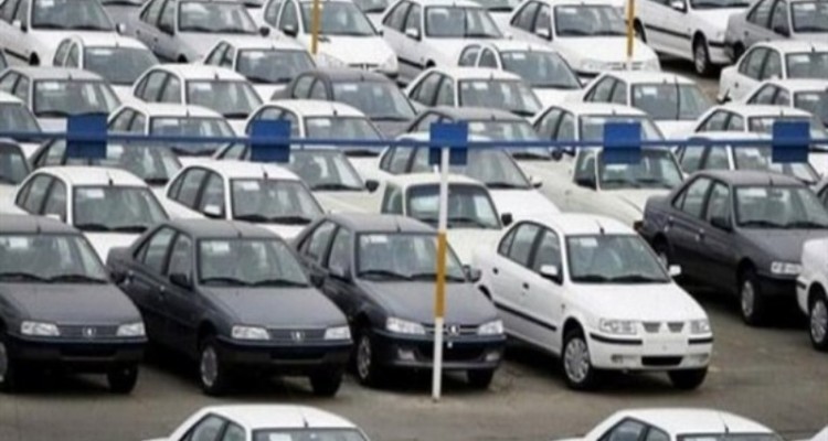 سوداگری در بازار خودرو در نتیجه عدم توازن بین عرضه و تقاضا/ اثر نرخ ارز از 5 طریق بر قیمت کالاها