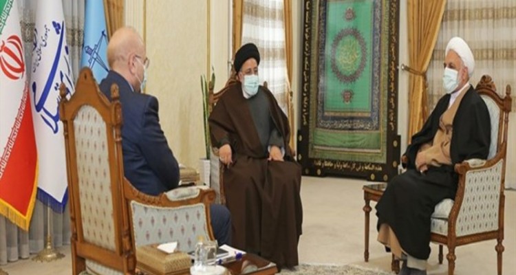 سران قوا درباره بررسی و تصویب بودجه 1402 در زمان کوتاه‌تری توافق کردند