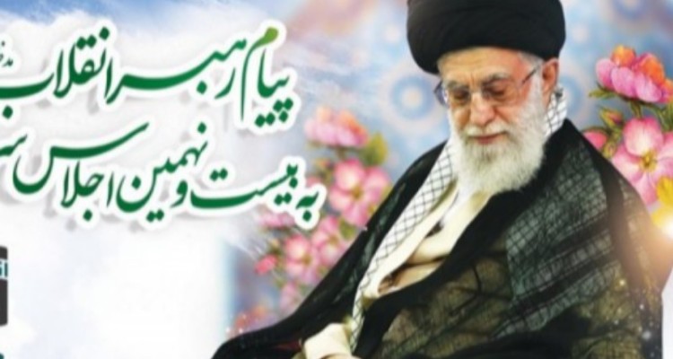 یاد خدا که نماز مظهر کامل آن است، دل و جان را آزاد و جامعه را آباد می‌سازد